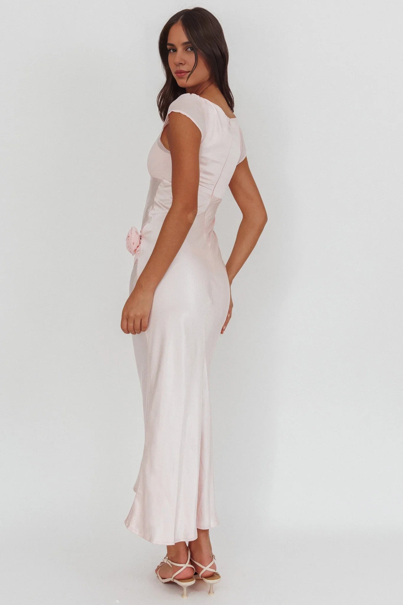 Stunning chiffon short sleeved rose knot with zipper back bridesmaid dress