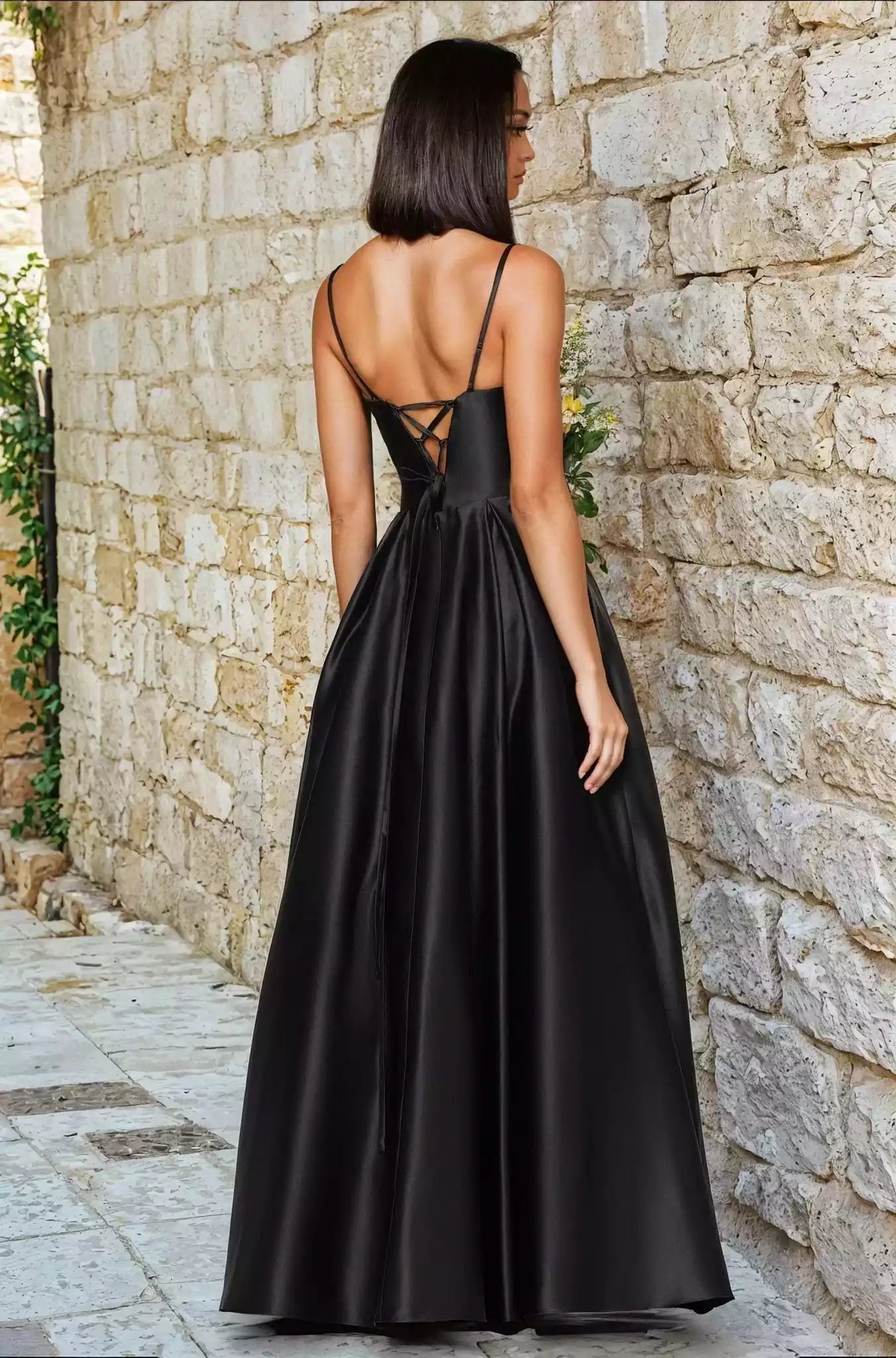 Stunning long A-line tight corset with heart-shaped neckline, lace decals, lace up back, Prom Dresses