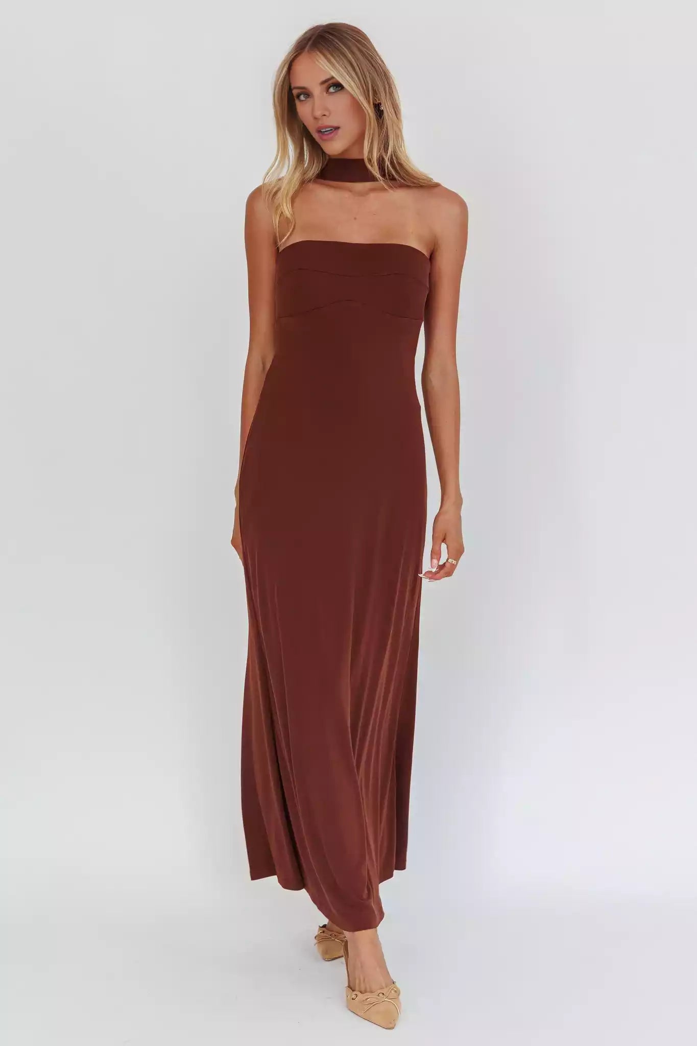 Stunning reverse neck lining with padded chest adjustable shoulder straps Prom Dresses