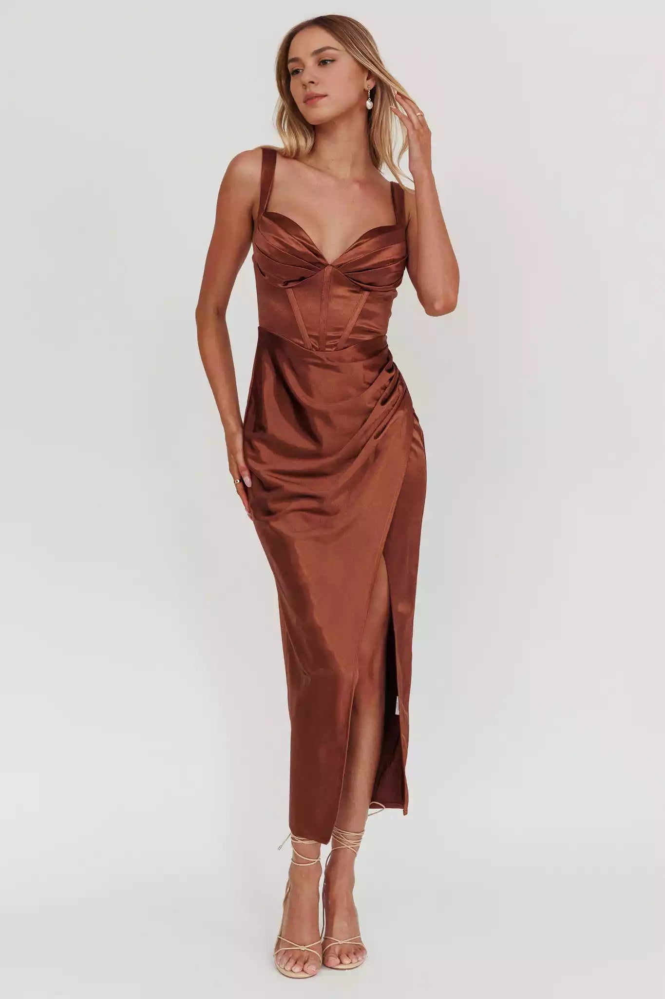 Sweet mid length bust with lining and pleated details, tight corset with zipper at the back, Bridesmaid Dresses