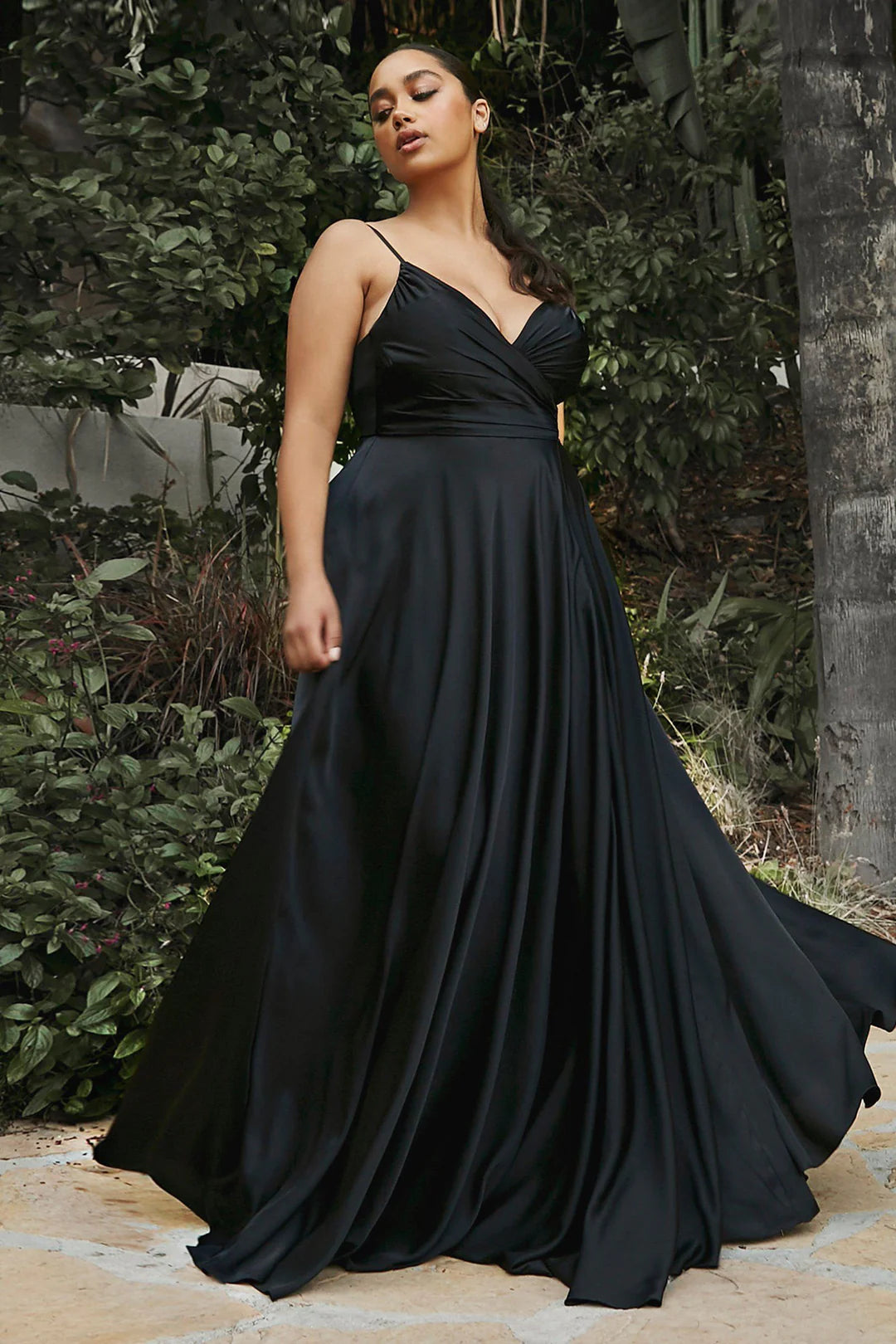 Thin camisole V-neck dress with side slit