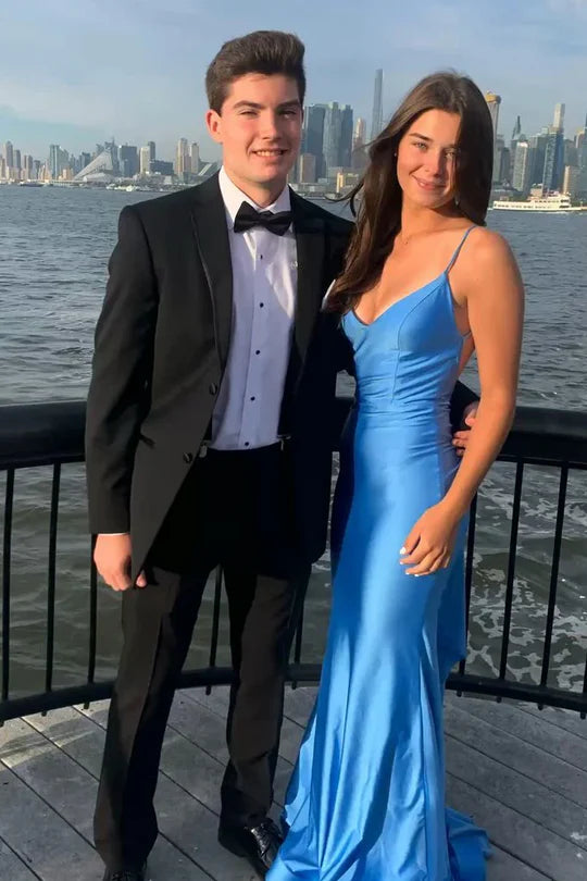 Thin shoulder strap V-neck sleeveless satin long ball gown