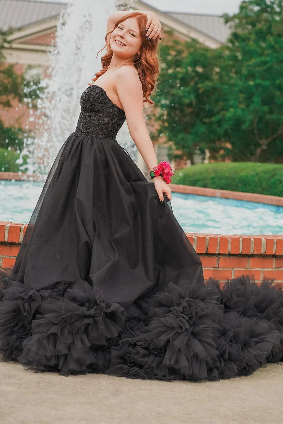 Tulle Appliques Sweetheart Ruffle Long Prom Dress