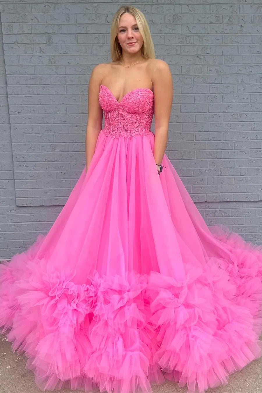 Tulle Appliques Sweetheart Ruffle Long Prom Dress