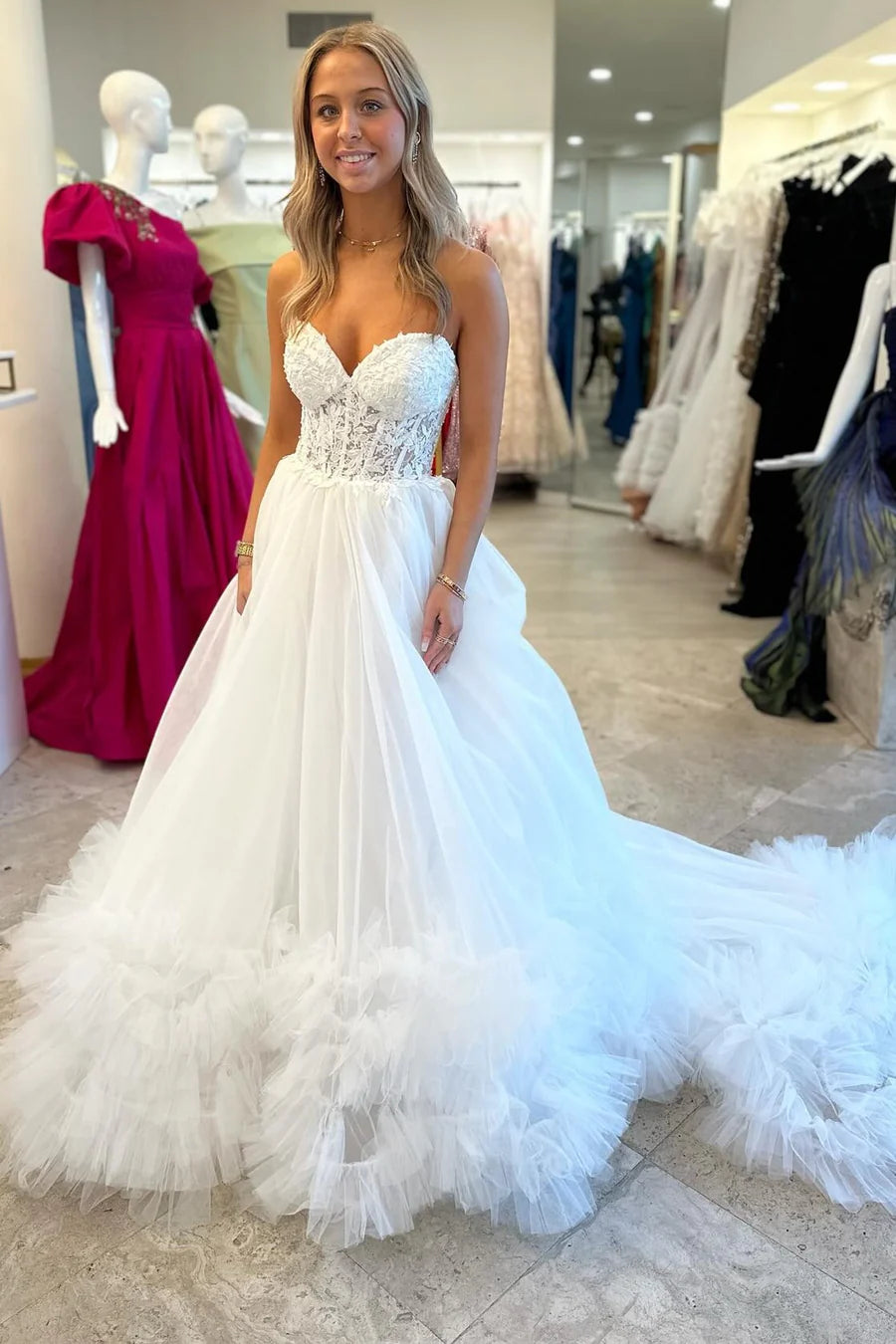Tulle Appliques Sweetheart Ruffle Long Prom Dress