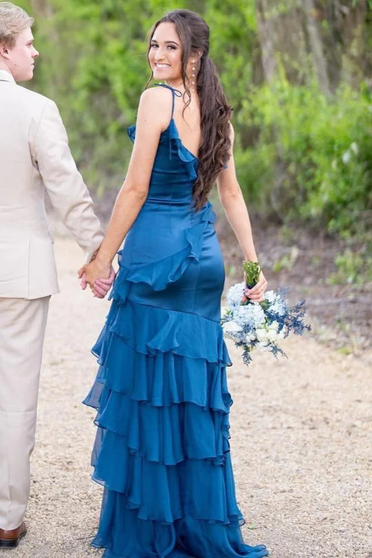 V-neck lotus leaf side length ball skirt with slit
