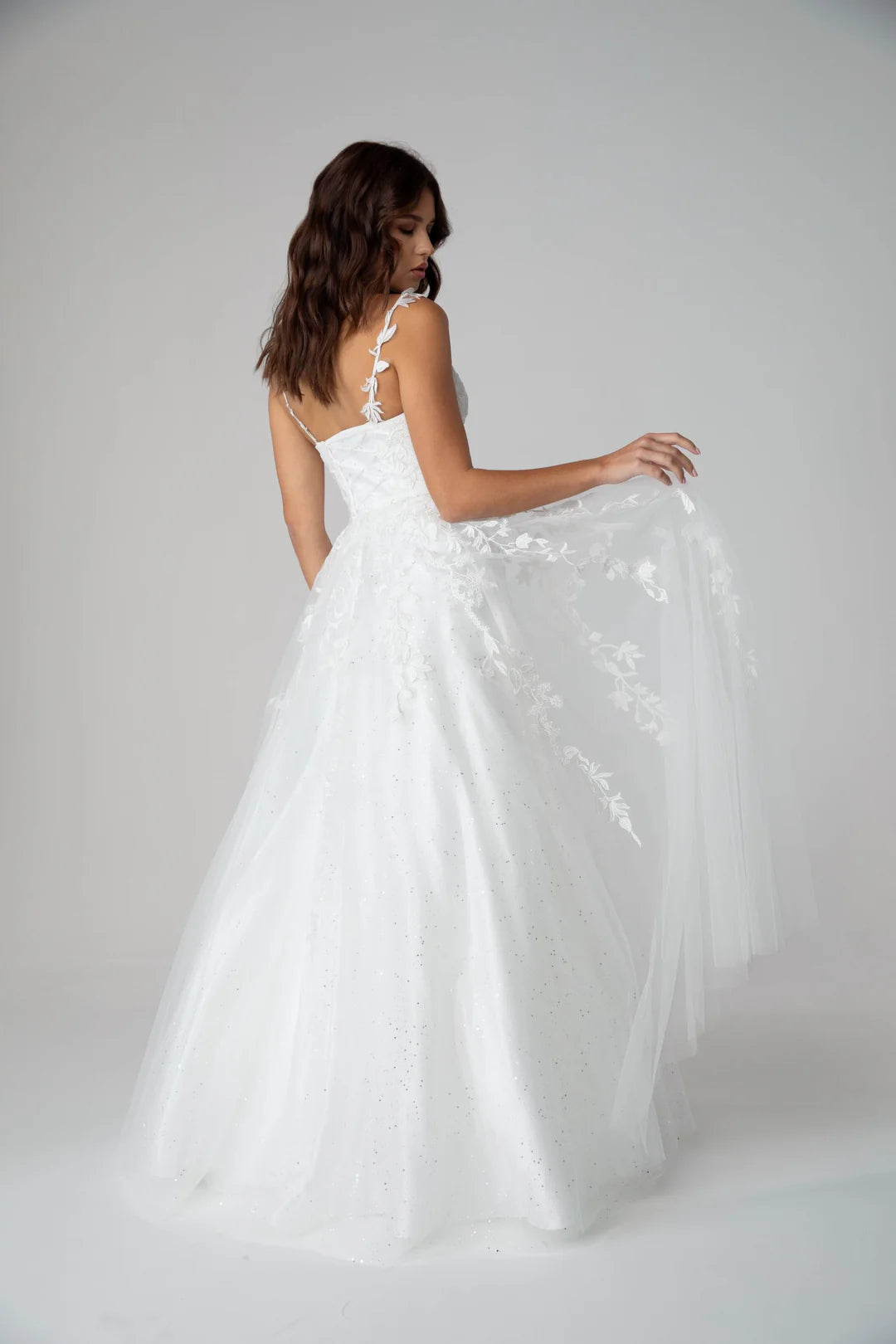 V-neck slim suspender A-line dress with decals