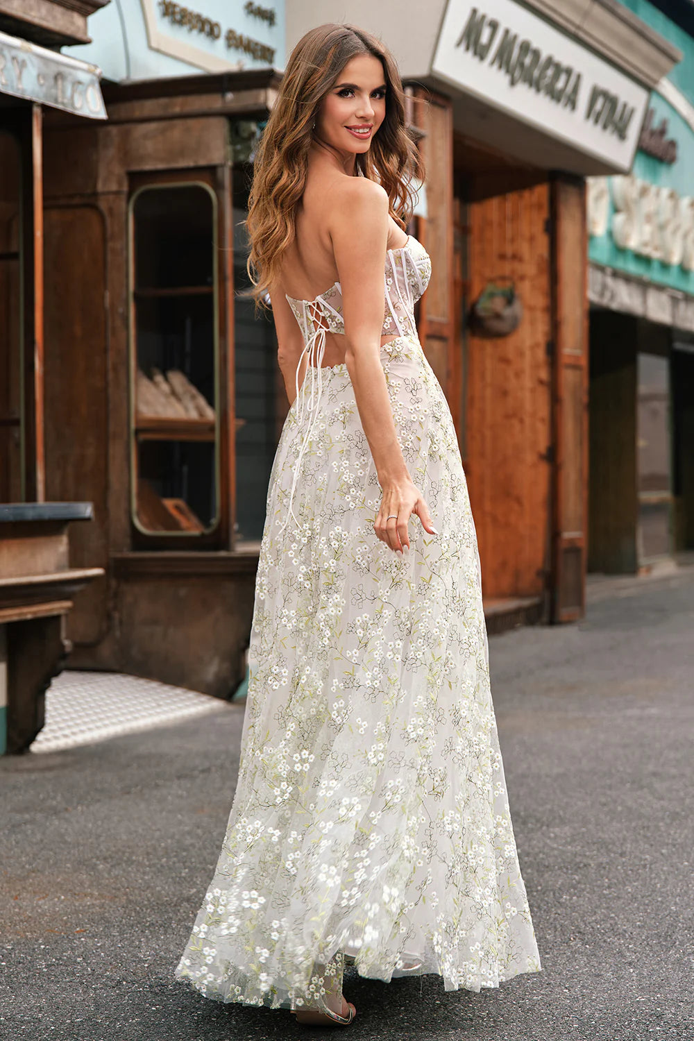 White Floral Embroidery Strapless Corset Lace-Up A-Line Evening Dresses