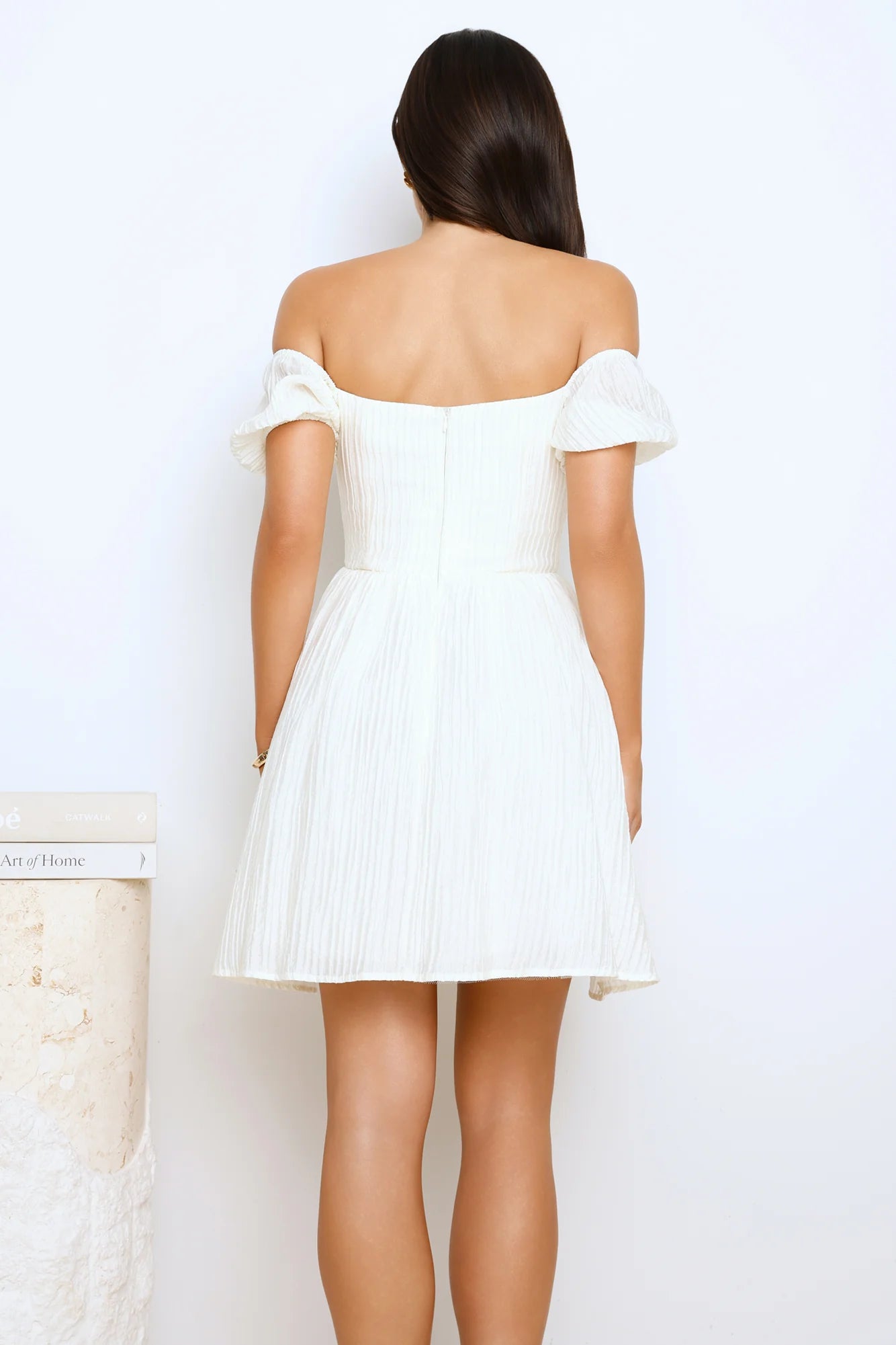White Off-the-Shoulder Bow Detail Textured Mini Evening Dresses