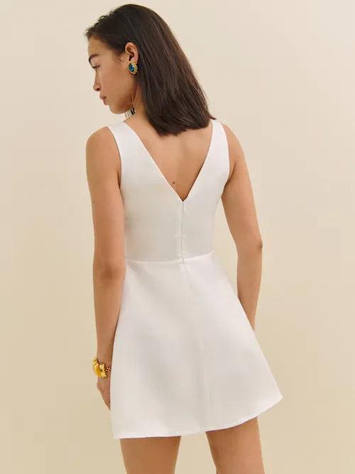White Satin Sleeveless Boat Neck V-Back with Pockets Mini Prom Dress