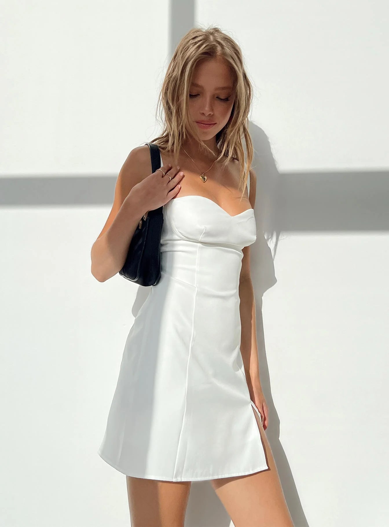 White Satin Sweetheart Neck Cut Out Back Bodycon Mini Dress Homecoming Dresses