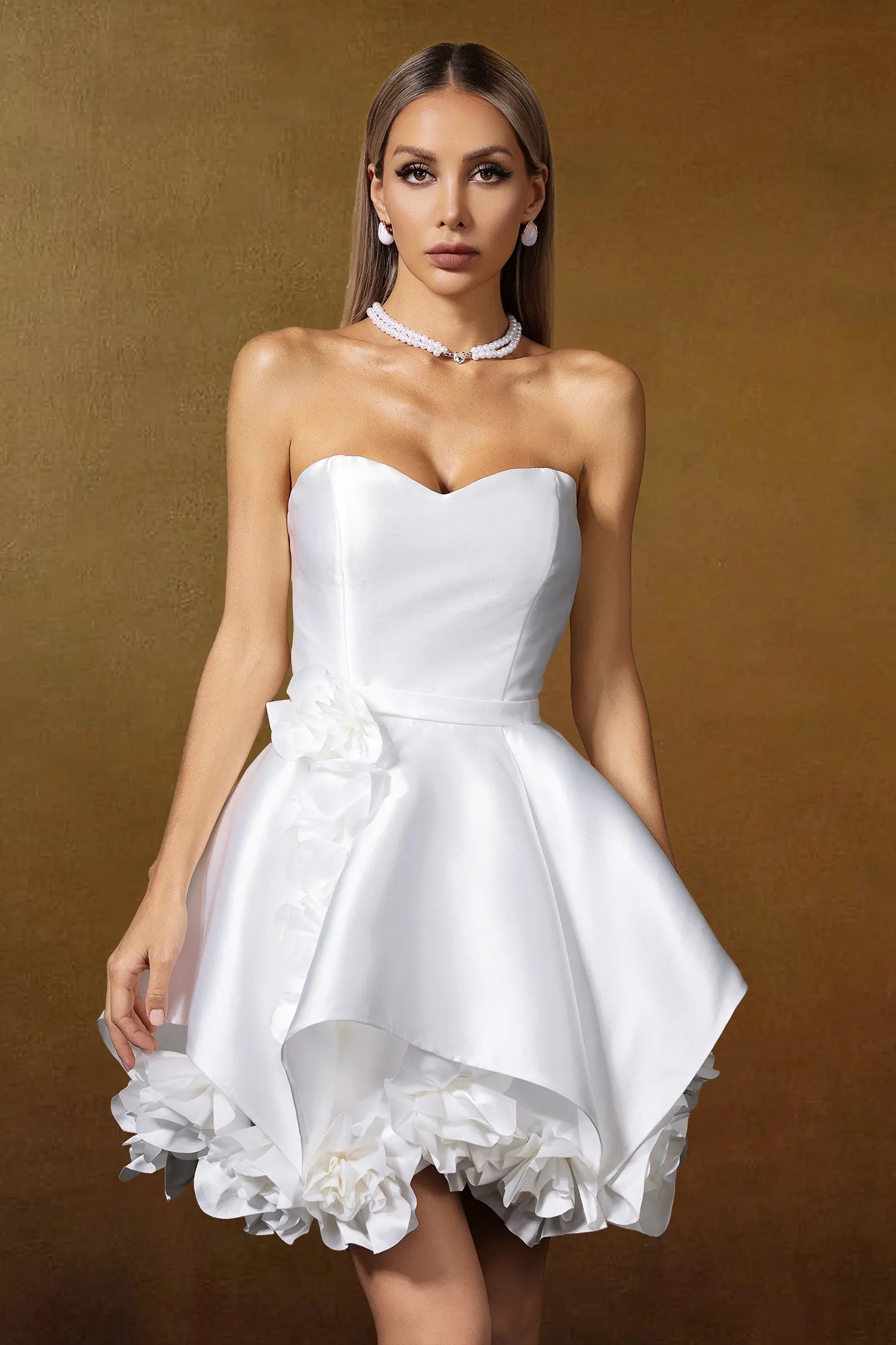 White Sweetheart Neck 3D Floral Applique Lace-Up Back Satin Mini Evening Dresses
