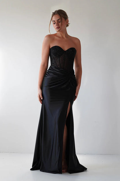 Sleeveless strapless tight fishbone corset waist cinching dress with side slit