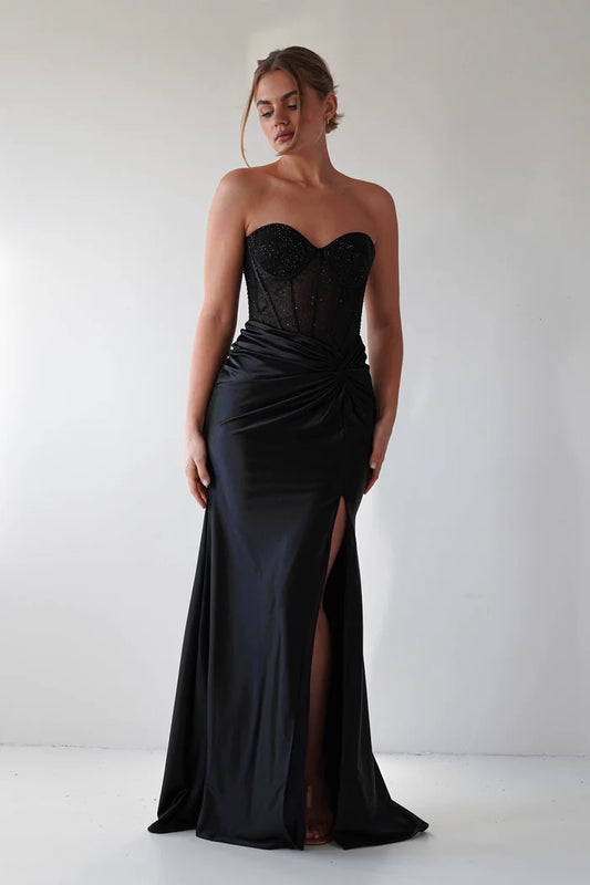 Sleeveless strapless tight fishbone corset waist cinching dress with side slit