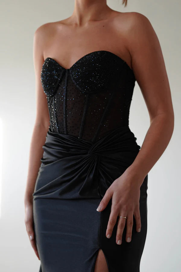 Sleeveless strapless tight fishbone corset waist cinching dress with side slit