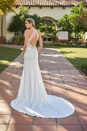Deep lace back hollow mermaid and floor skirt wedding dress