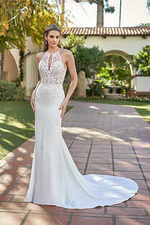 Deep lace back hollow mermaid and floor skirt wedding dress