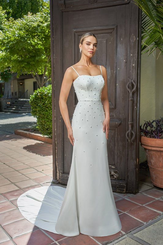 Mermaid thin shoulder strap floor standing wedding dress sticker with little pearl
