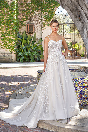 Thin shoulder strap decal tight corset and floor length skirt