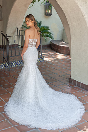 One shoulder mermaid and floor length skirt with multiple layers