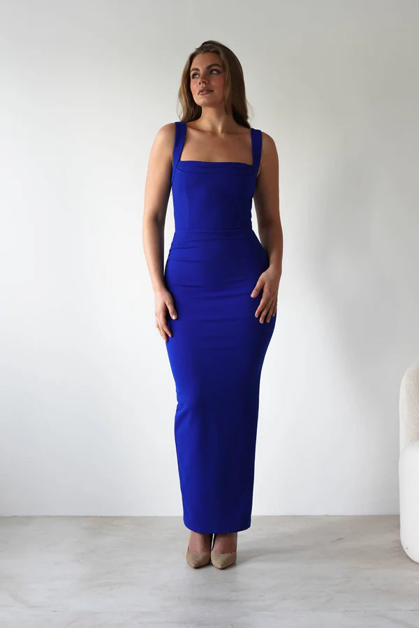 Simple square neck tight mermaid dress with slit