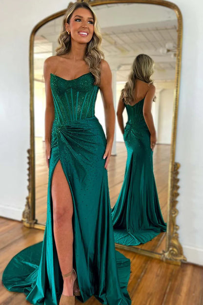 Strapless tight corset with beaded side slit long skirt