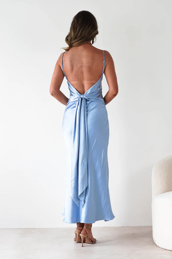Light blue slim shoulder strap backless long skirt dress