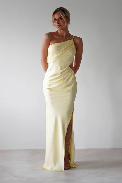Milk yellow single shoulder asymmetric waist revealing long skirt dress