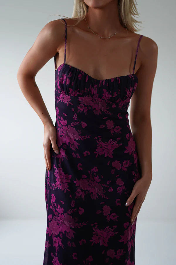 Thin suspender backless waist cinching floral dress