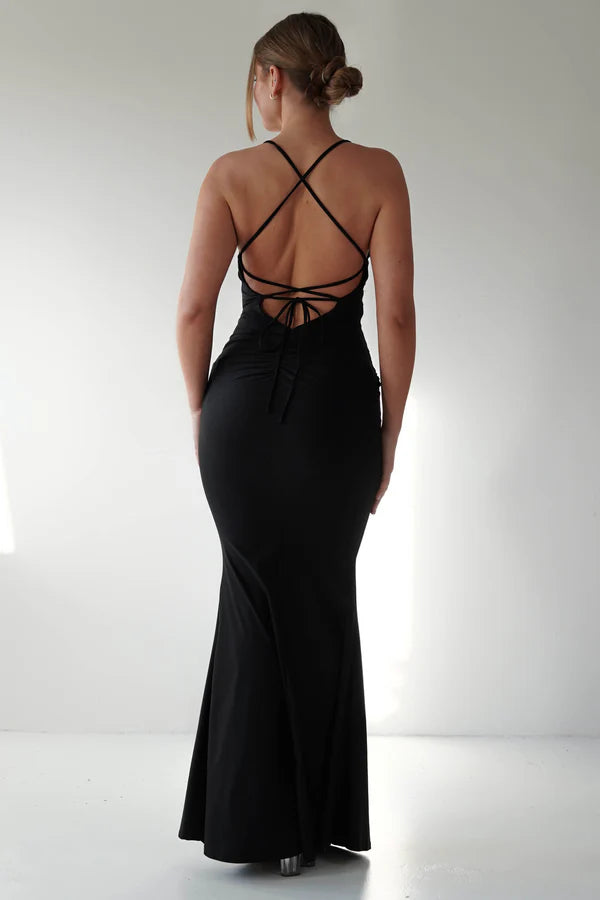 Square neck slim shoulder strap backless tight fitting dress