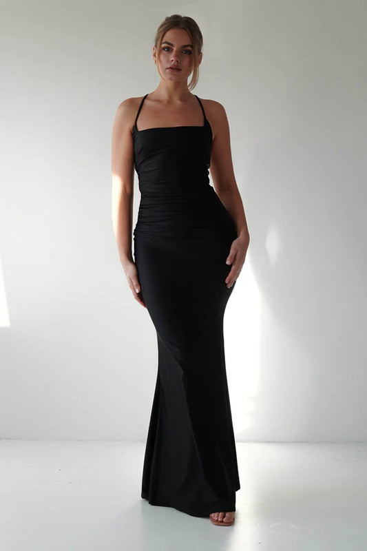 Square neck slim shoulder strap backless tight fitting dress