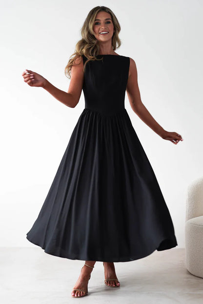 Black backless long dress with sleeveless design