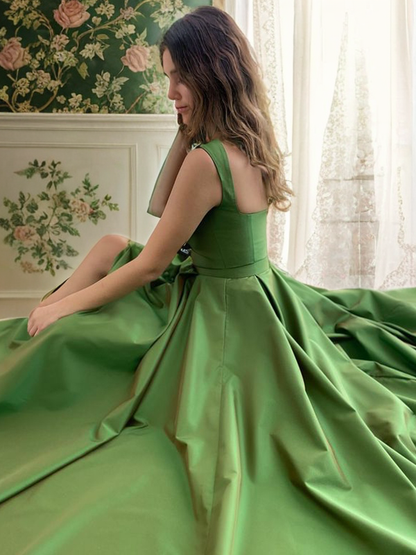 A-Line/Princess Court Train Straps Sleeveless Satin Ruffles Dresses