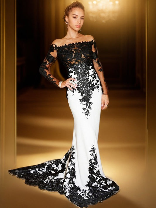 Mermaid Chiffon Strapless Long Sleeves Sweep/Brush Train With Applique Dresses