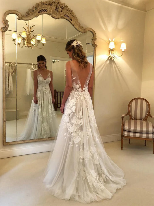 Charming Tulle With Applique Short Sleeves Wedding Dresses