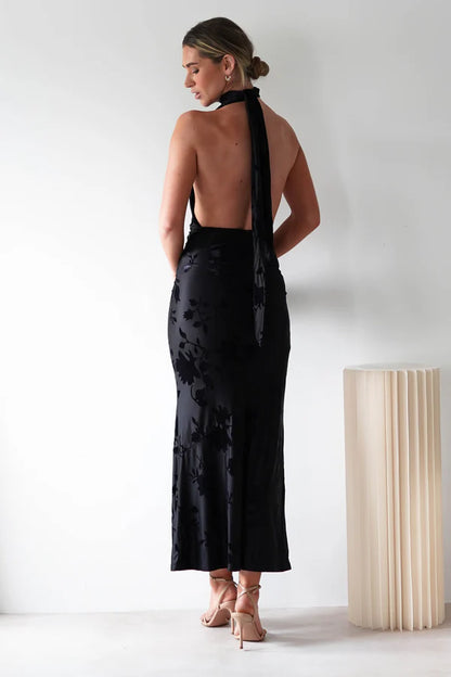 Deep V-neck backless tight fitting dress with print