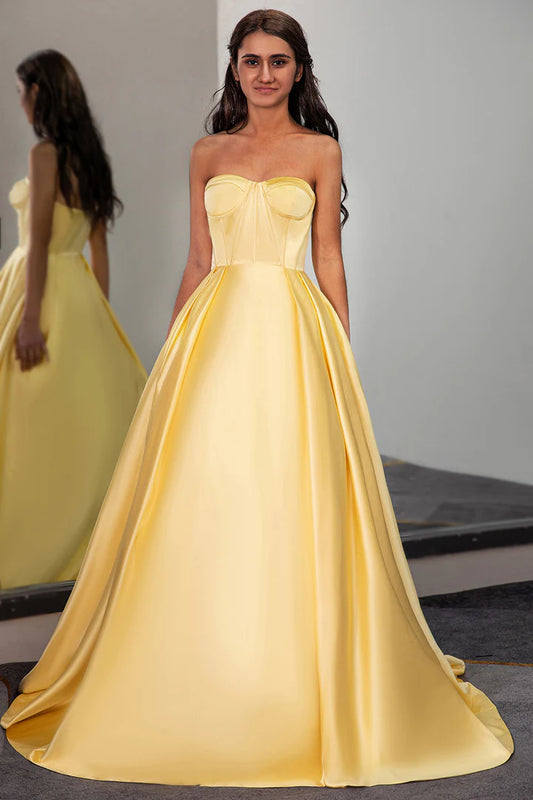 Yellow sleeveless strapless fishbone corset ball gown